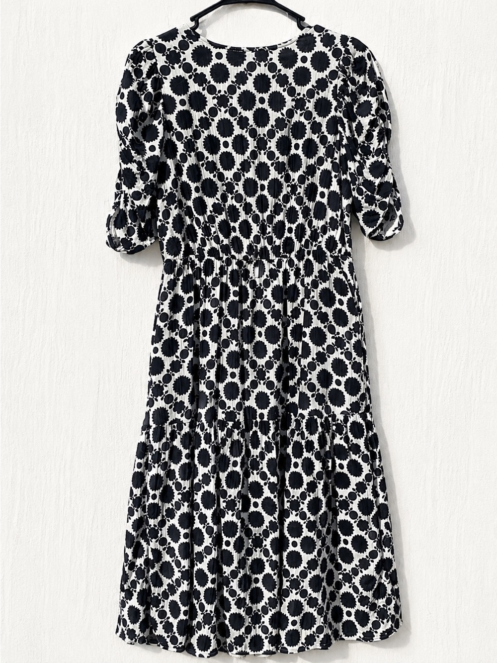 Time and Tru Black White Floral Tiered Midi Dress Size M 8-10 Cotton Puff Sleeve